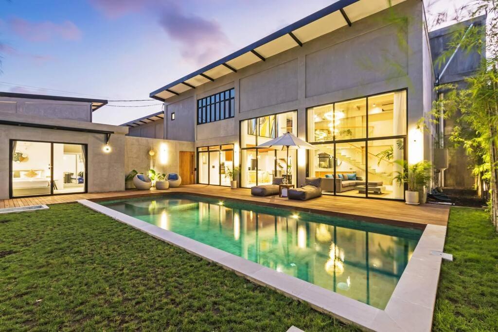 Manresa Villa Bali 4 Canggu Exterior foto
